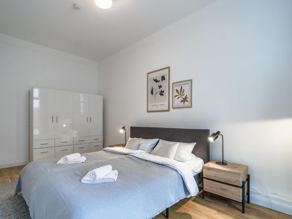 Hochwertige Altbauwohnung Im Modernen Stil In Wiesbaden - Kueche - Terrasse - Wlan - Zentral Exteriér fotografie