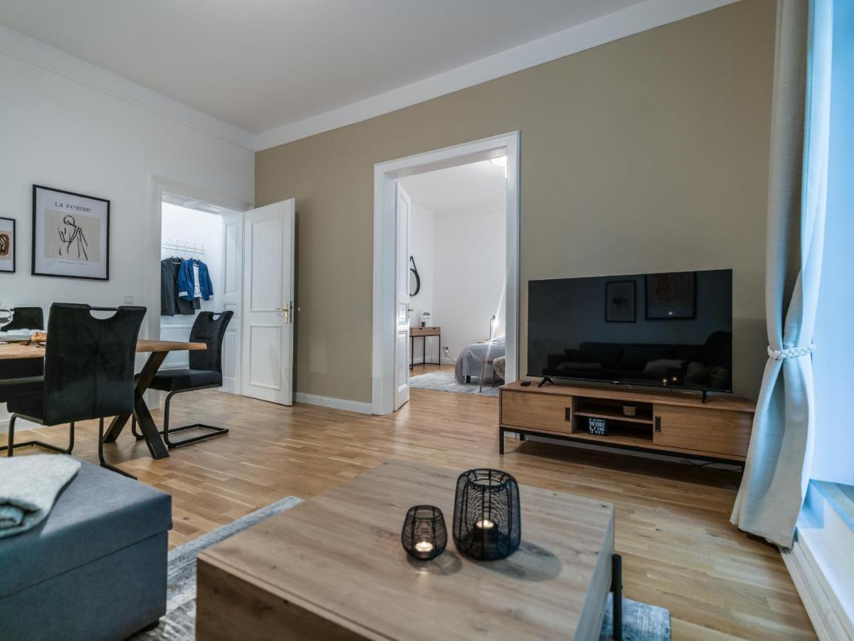 Hochwertige Altbauwohnung Im Modernen Stil In Wiesbaden - Kueche - Terrasse - Wlan - Zentral Exteriér fotografie