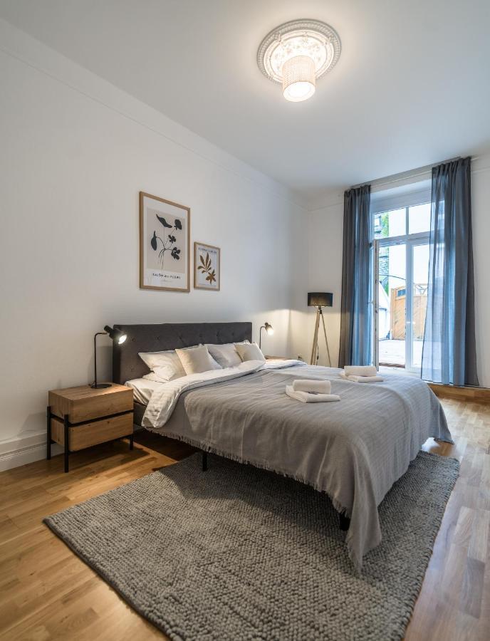 Hochwertige Altbauwohnung Im Modernen Stil In Wiesbaden - Kueche - Terrasse - Wlan - Zentral Exteriér fotografie